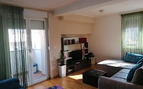 Shumice Apartment